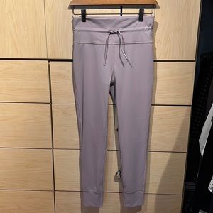 Vuori, Daily Legging, light pink, size medium